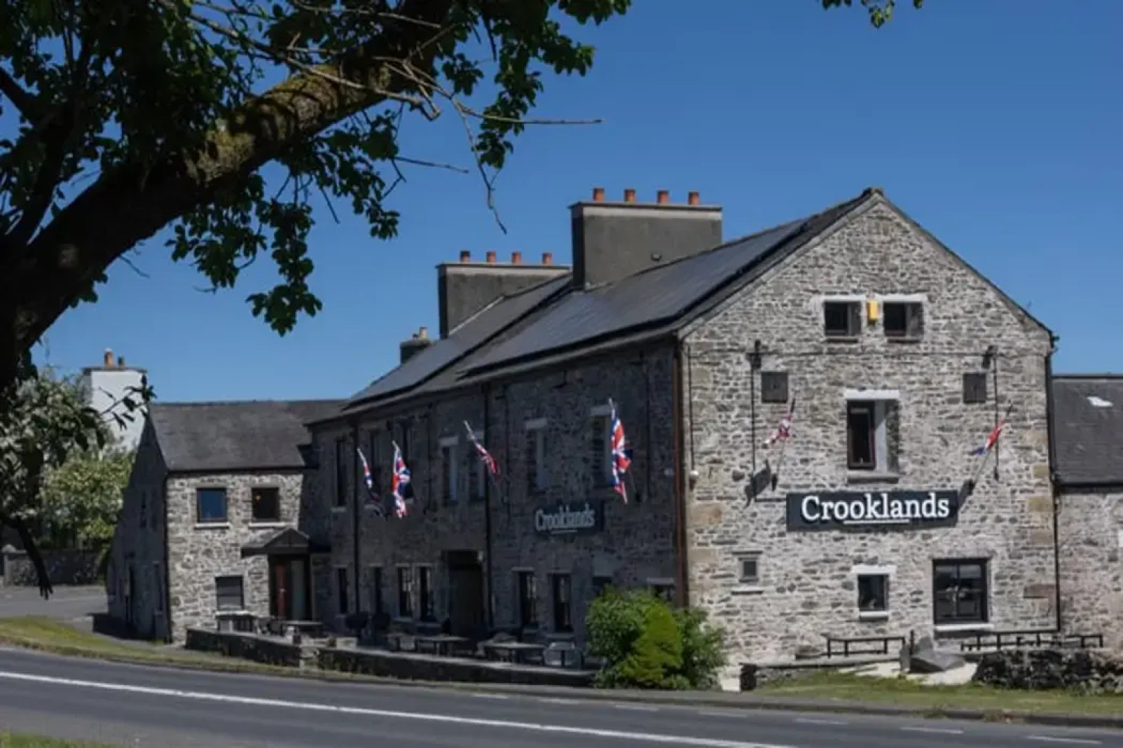 The Crooklands, BW Signature Collection