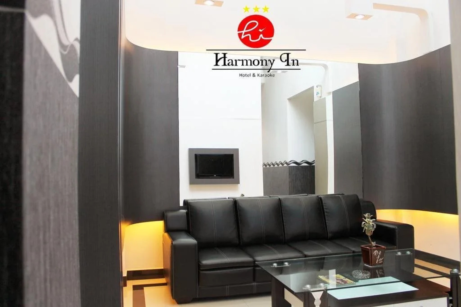 Hotel Harmony In Pontianak
