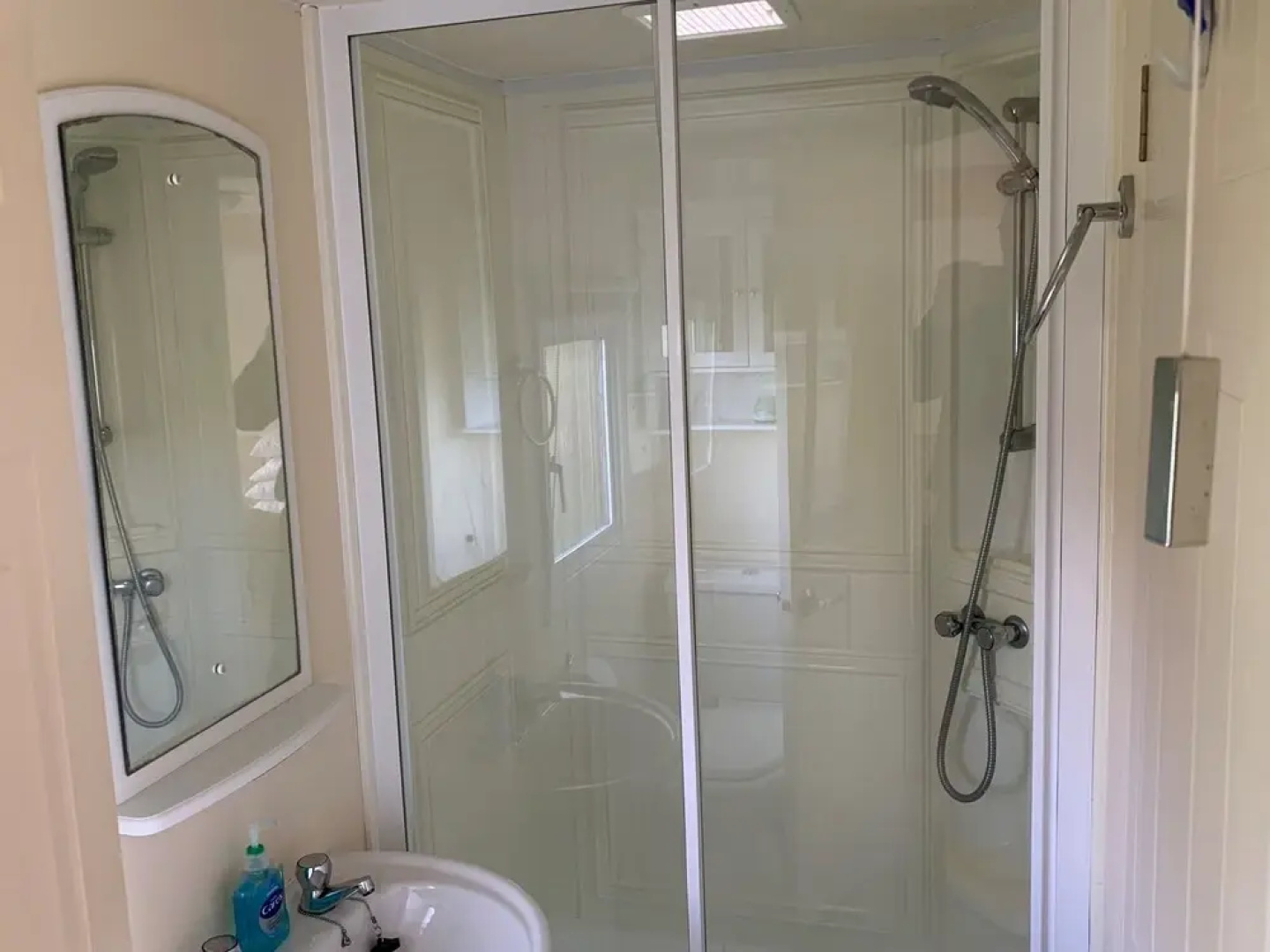Lovely Static Holiday Caravan Near Whithorn
