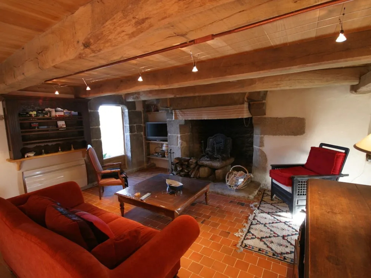 Beautifully Restored Farmhouse With Private Pool, Situated in a Quiet Location