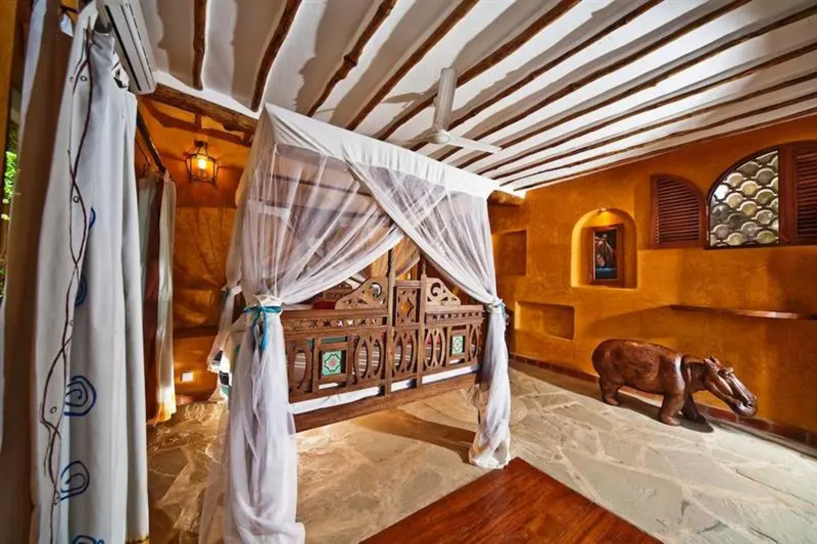 Waterlovers Beach Resort