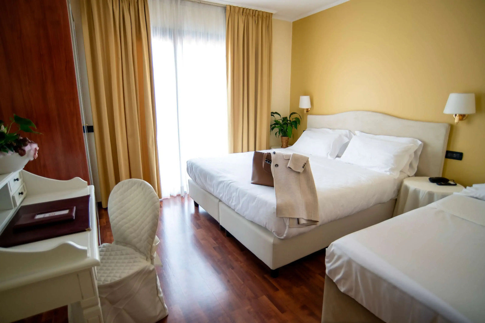 Admiral Hotel Villa Erme