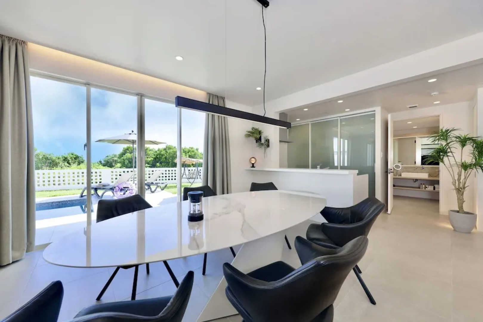 Crystal Villa Bayside