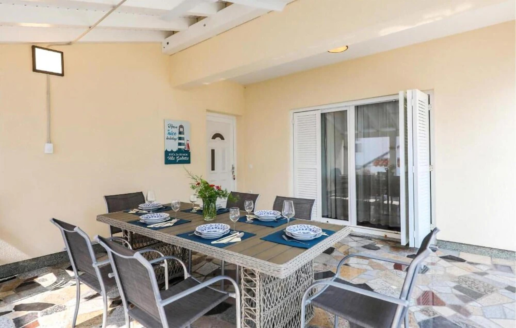 Amazing Home in Ist With 3 Bedrooms and Wifi