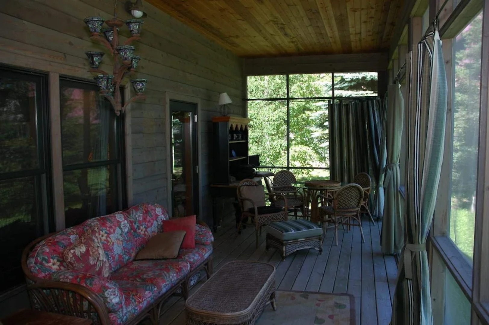 Brickyard Cottage 28 by Winfield Inn