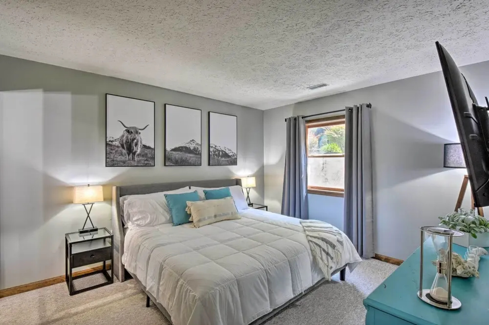 Stylish Sky Valley Condo With Club Amenities!