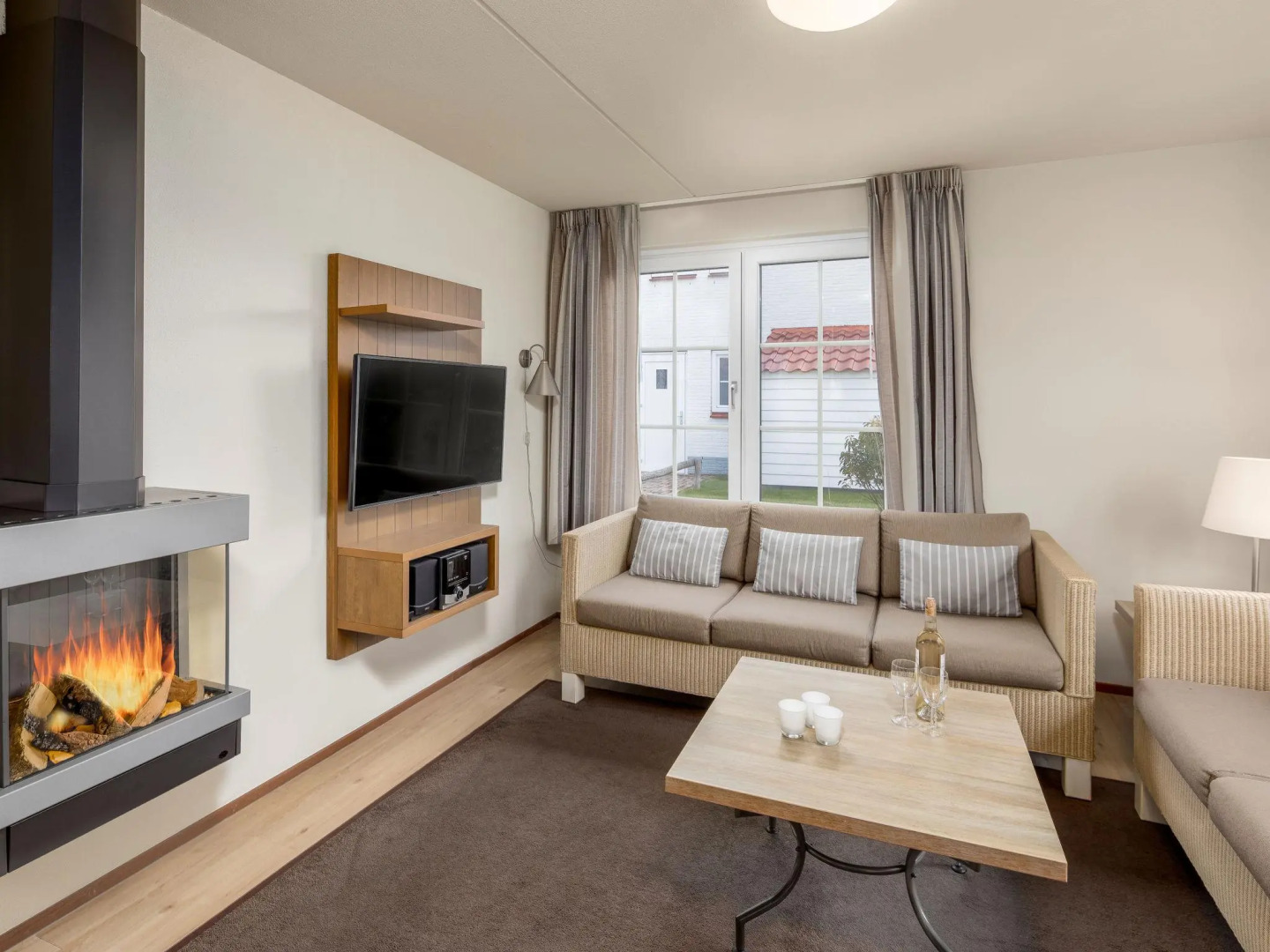 Detached villa with two bathrooms, 400 m. from the beach