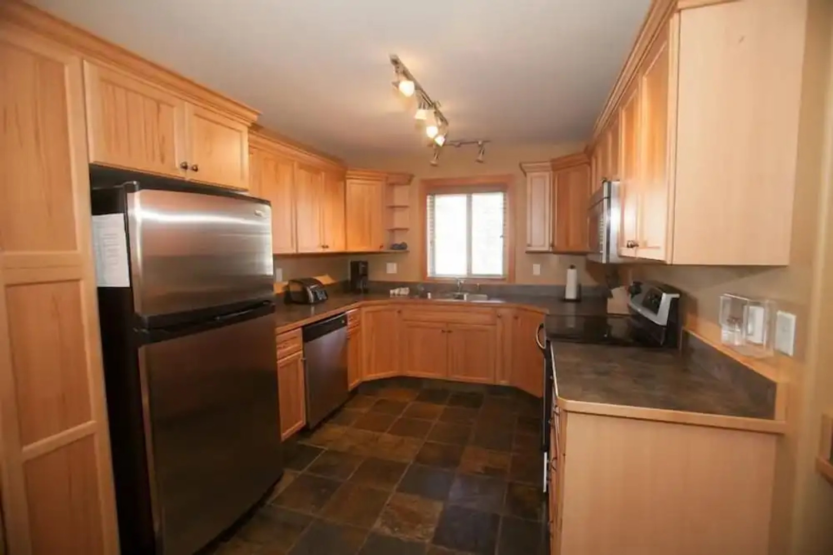 Keremeos Creek Crossing by Apex Accommo