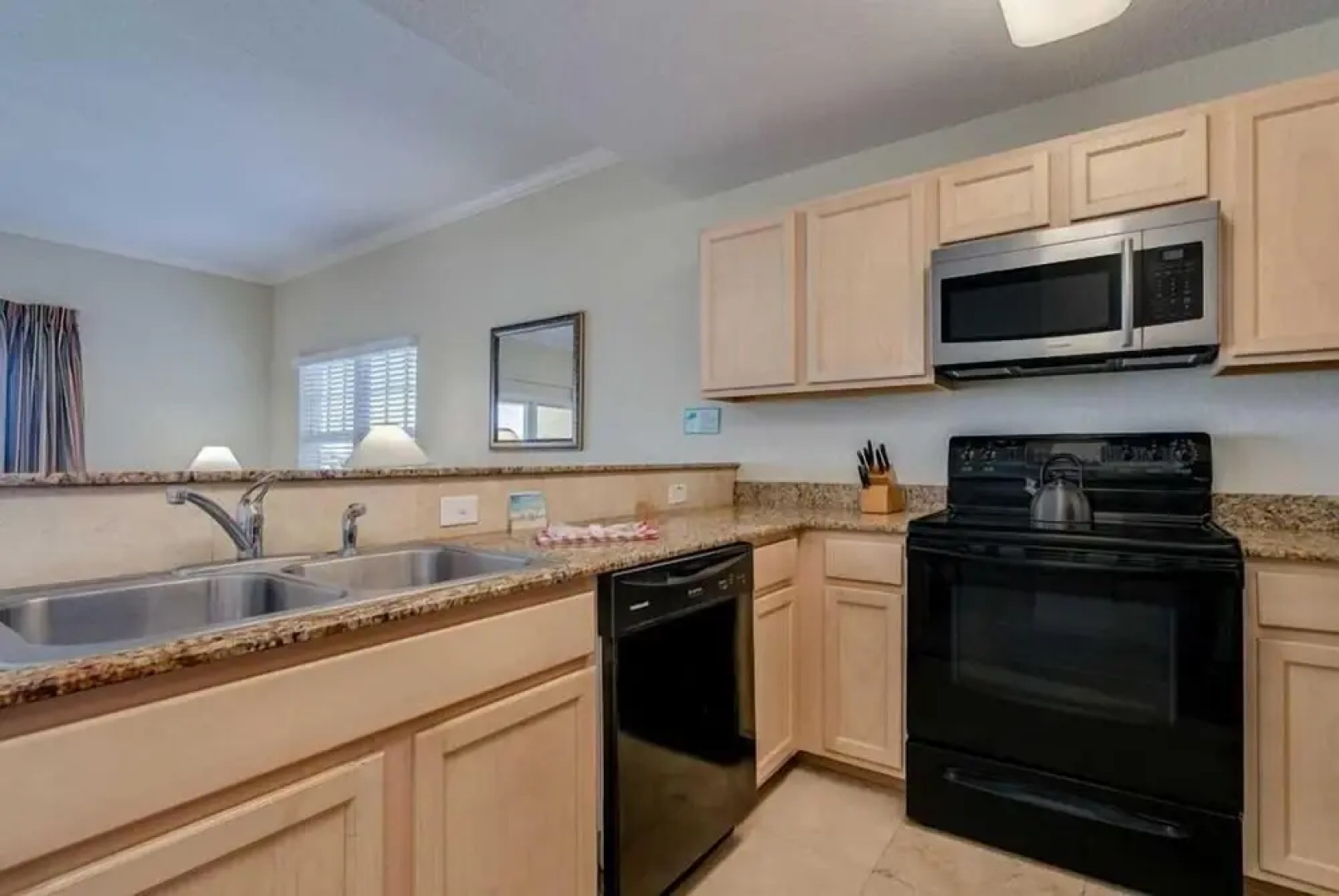 209 - Palms of Treasure Island