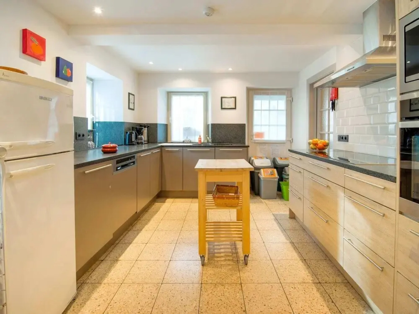 A Charming And Comfortable Renovated House with Garden And a Large Terrace