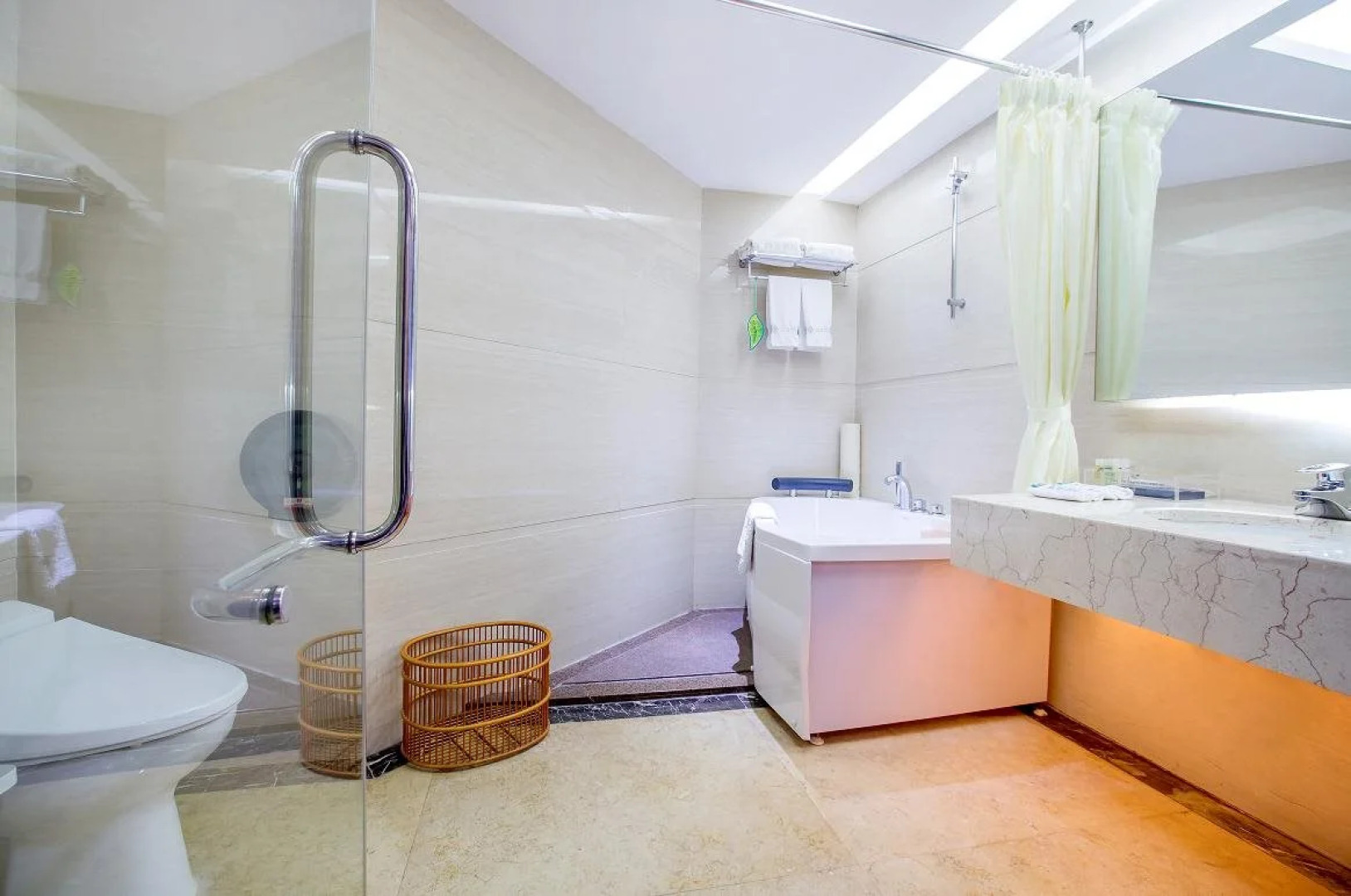 Louis Hotel Zhongshan