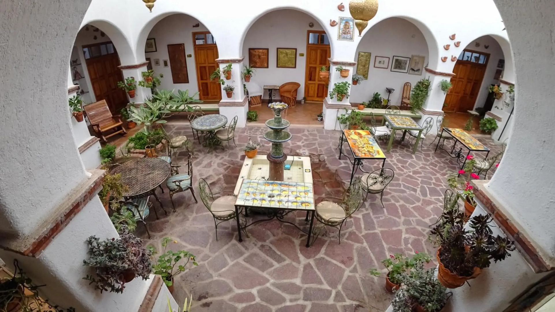 Casa Estela y Virgilio B&B