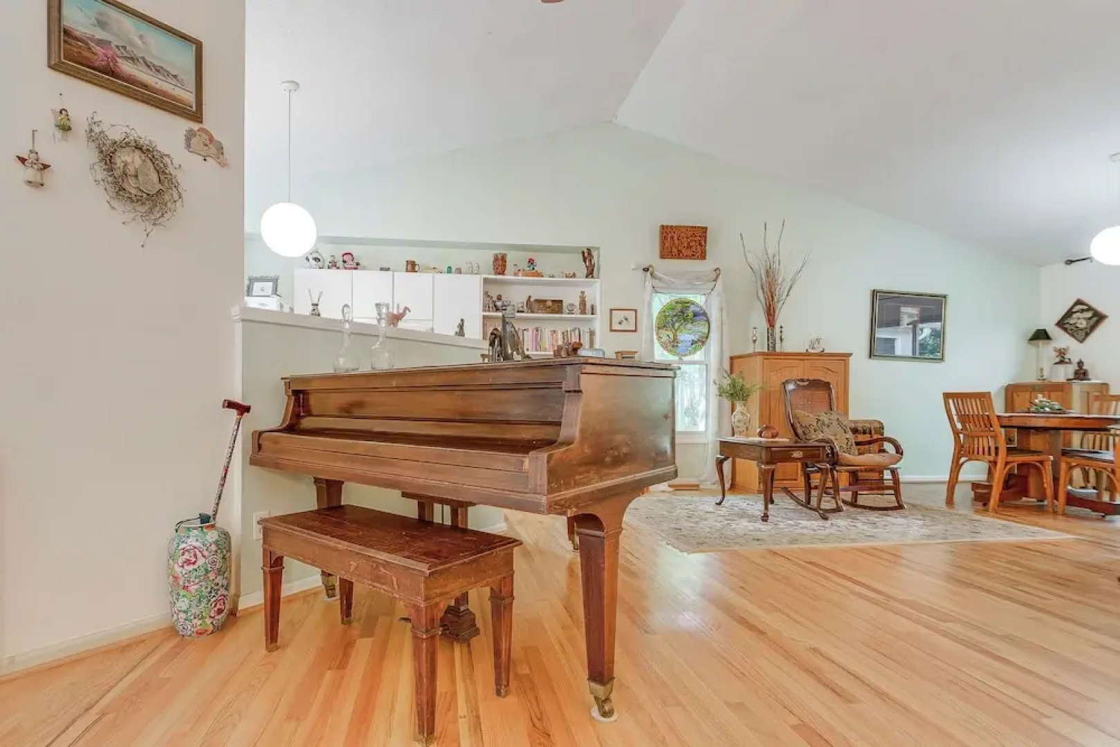 Carrboro Quaint! 2 Mi to Heart of Chapel Hill!