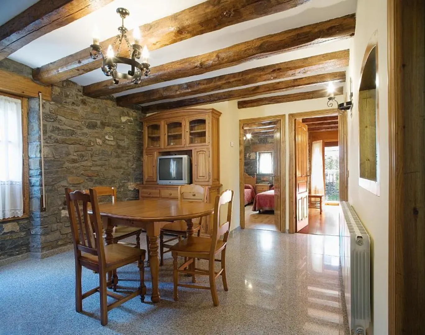 Apartamentos Casa Buisan