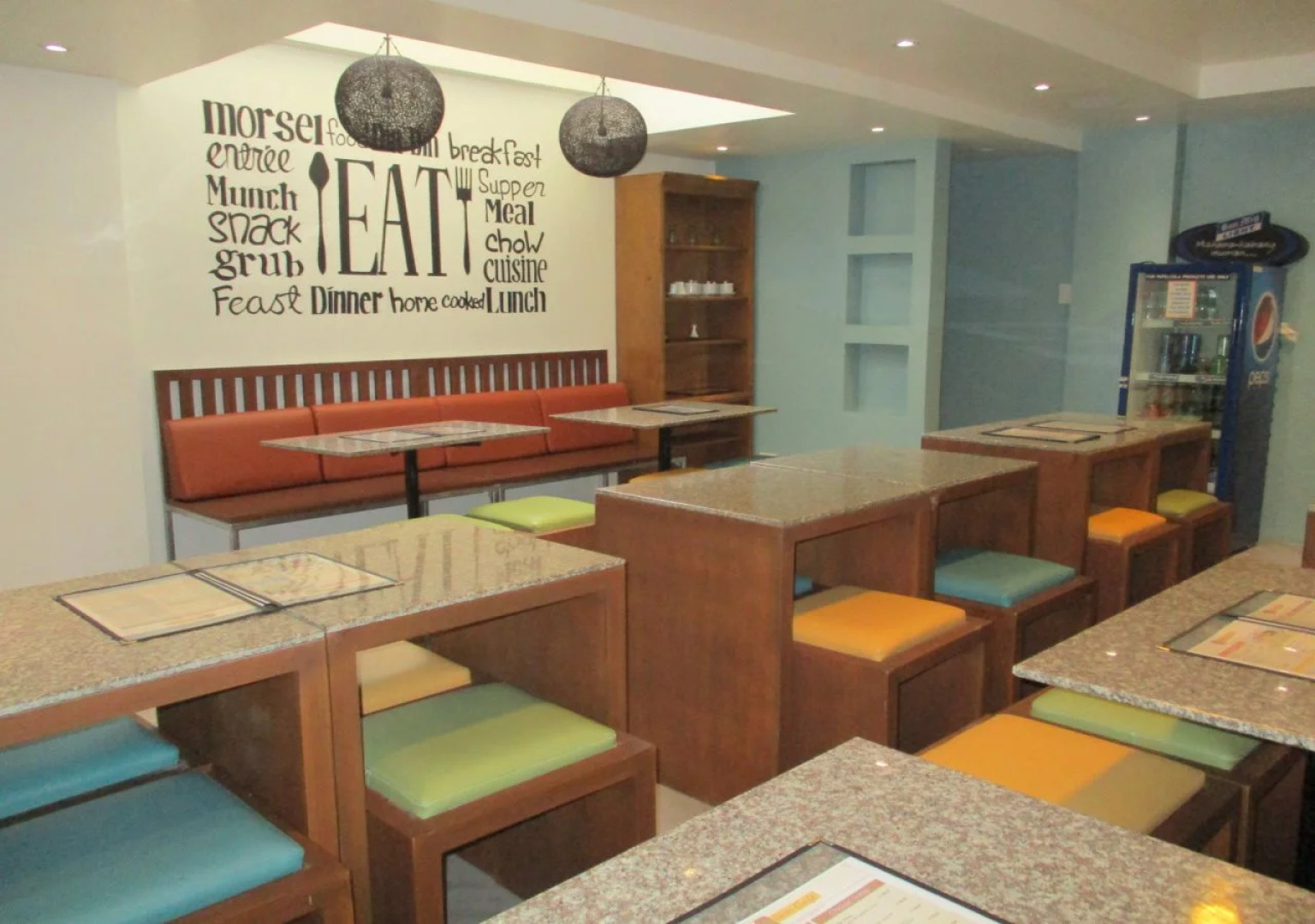 OYO 406 Royal Parc Inn & Suites