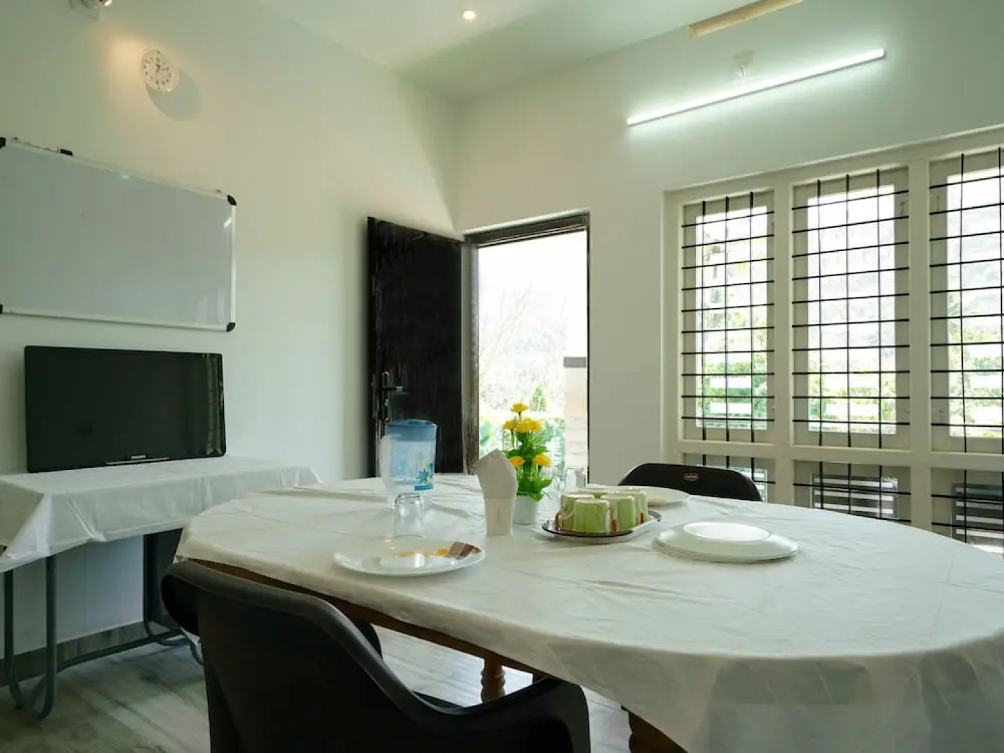 OYO Home 24477 Adorable 2BHK