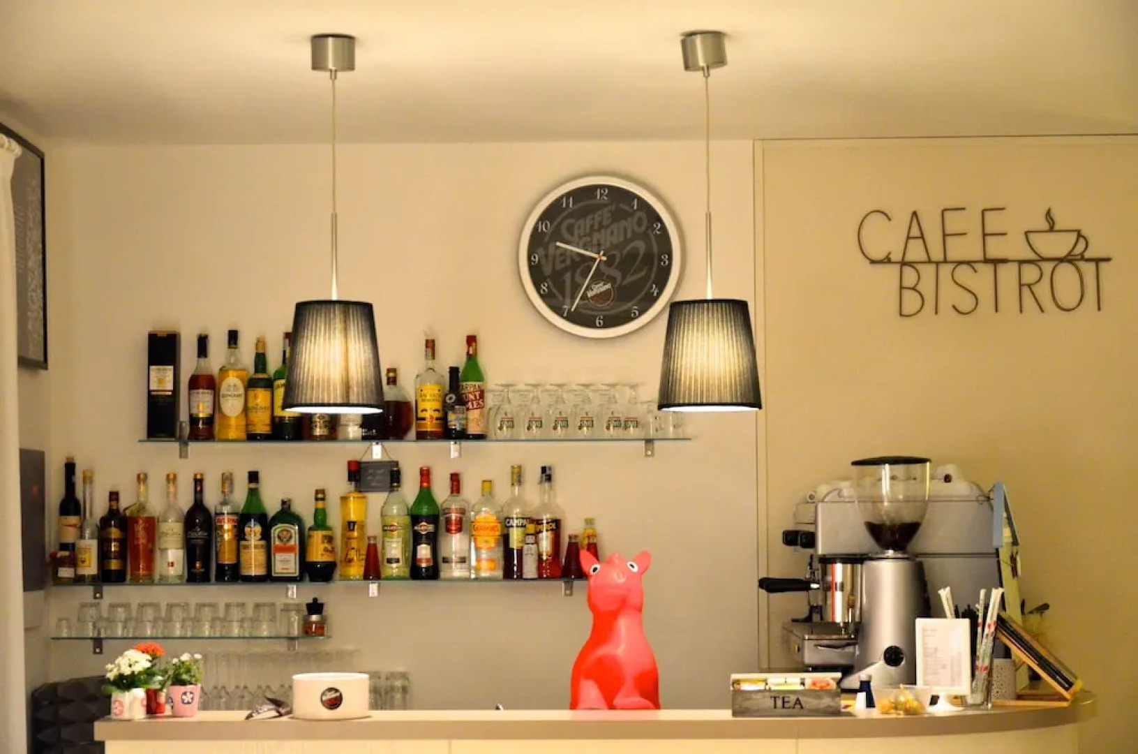 Petit Hotel - Hotel a 3 stelle a Lido di Camaiore