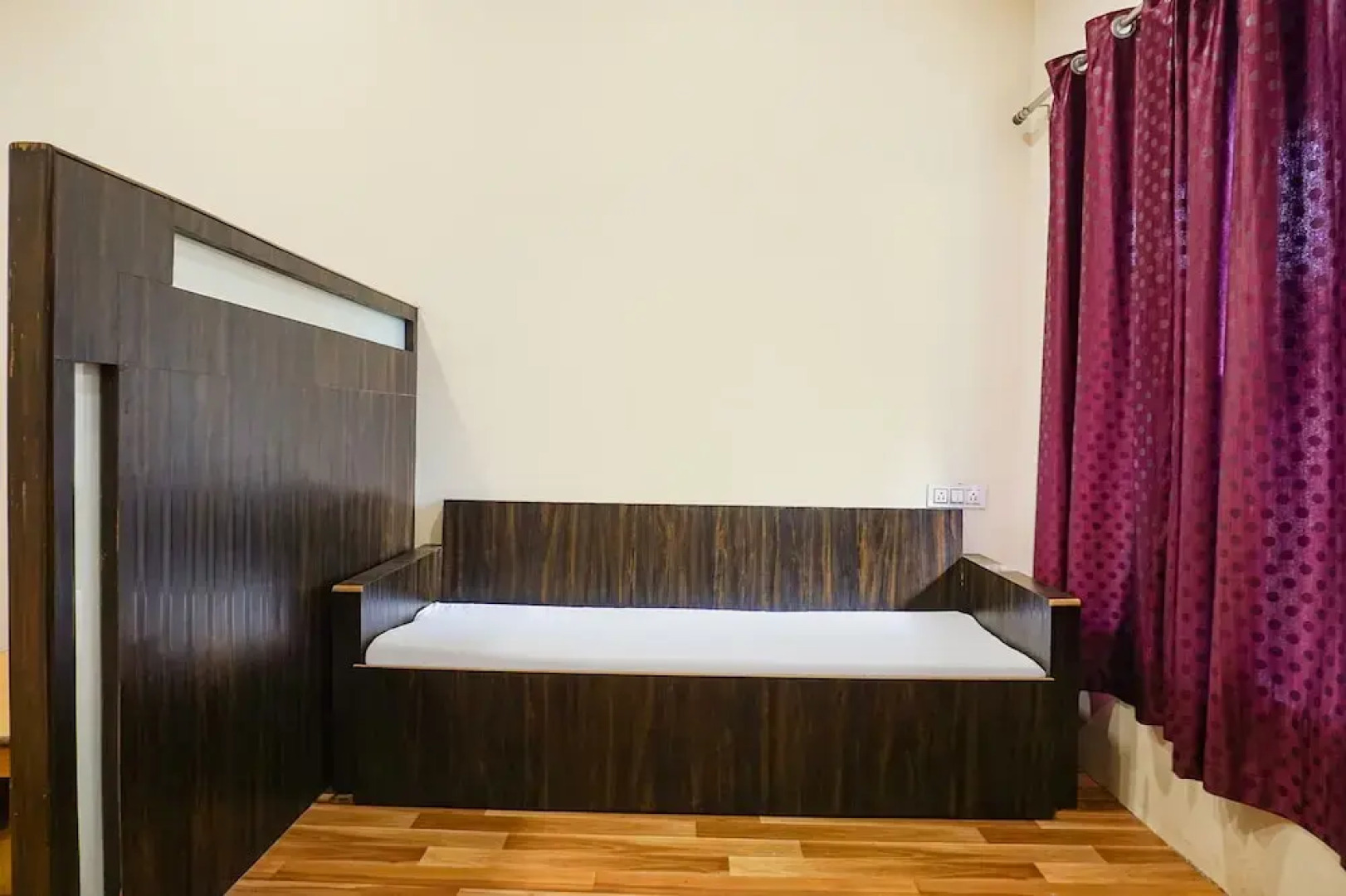 Fabhotel Lotus Resort