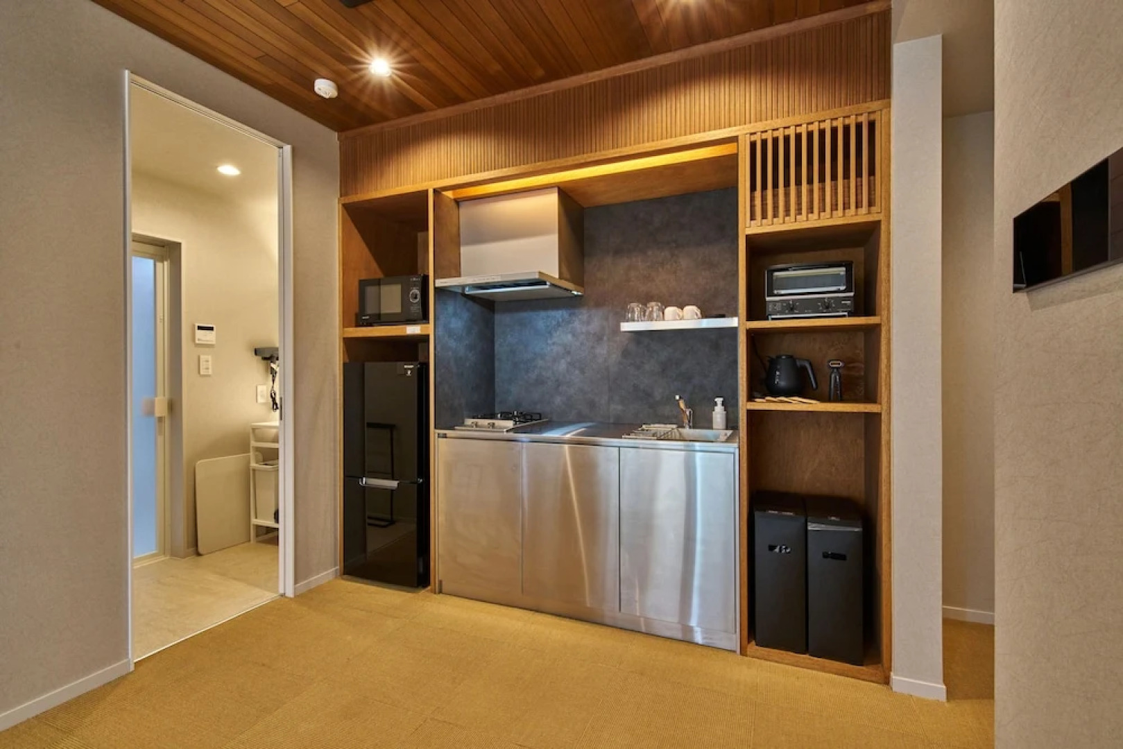 Luxe Tech Villa Ashitoku