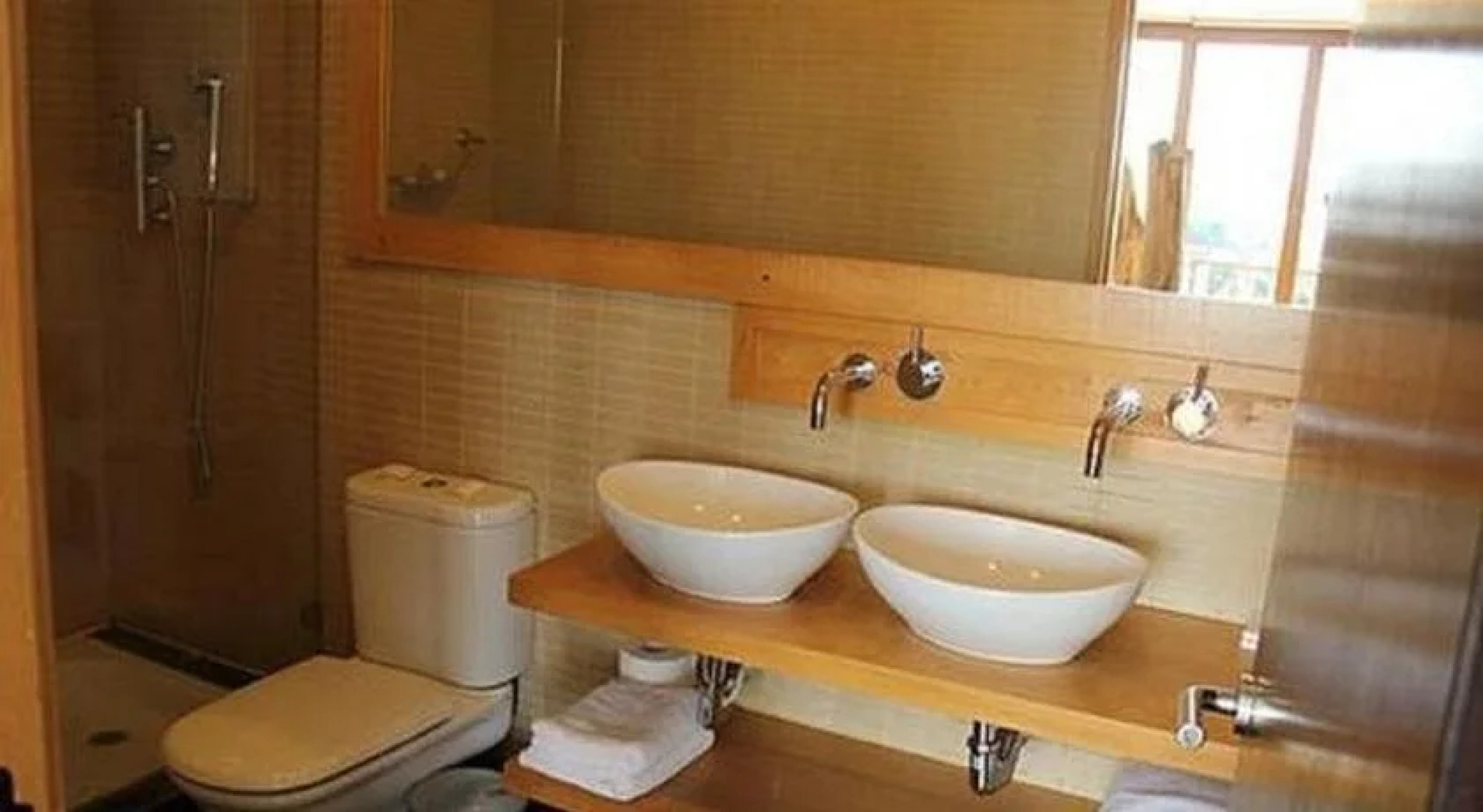 Arrebol Patagonia Hotel