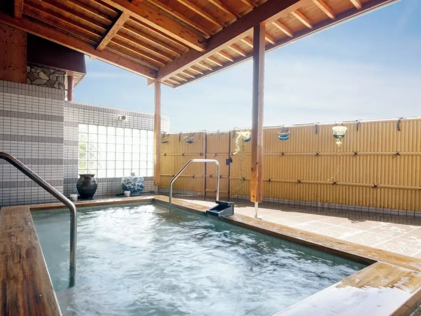 Shiozaki Onsen Awajishima kaijyo Hotel