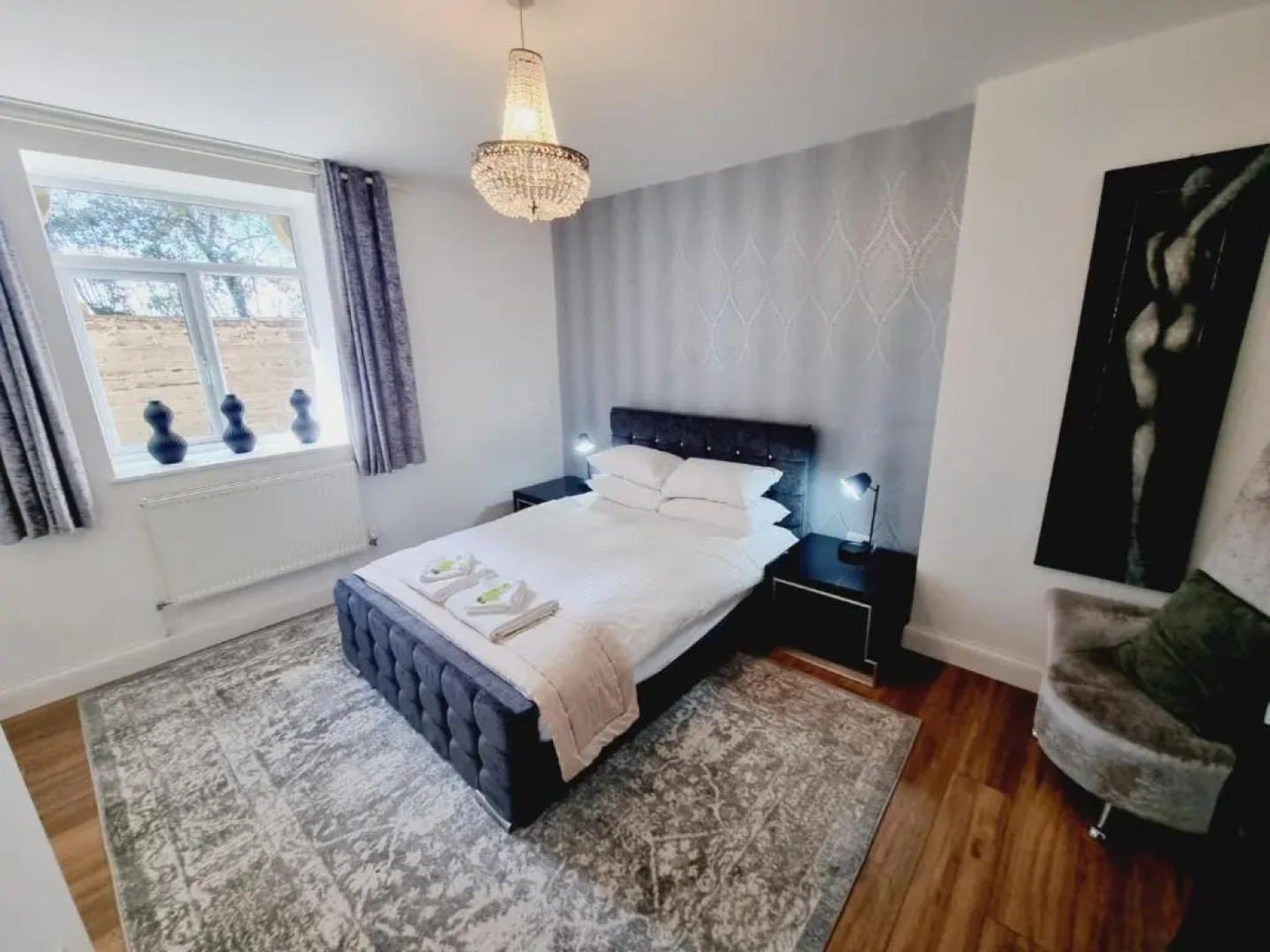 Exquisite 9 bed Villa hot tub, gym, cinema & more