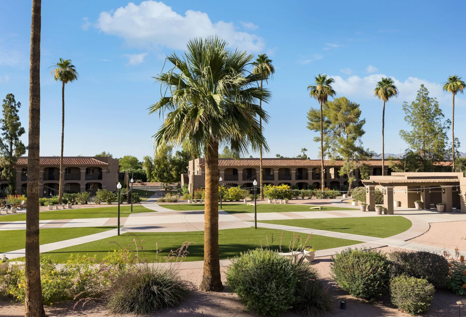 Scottsdale Plaza Resort