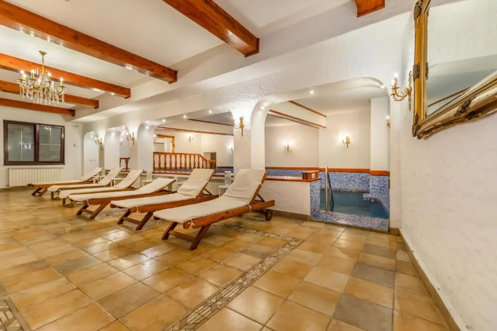 Hotel Imparatul Romanilor