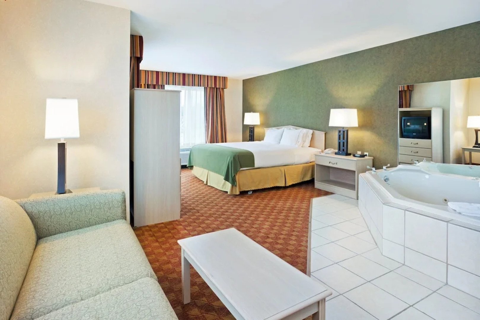 Holiday Inn Express & Suites Corbin, an IHG Hotel