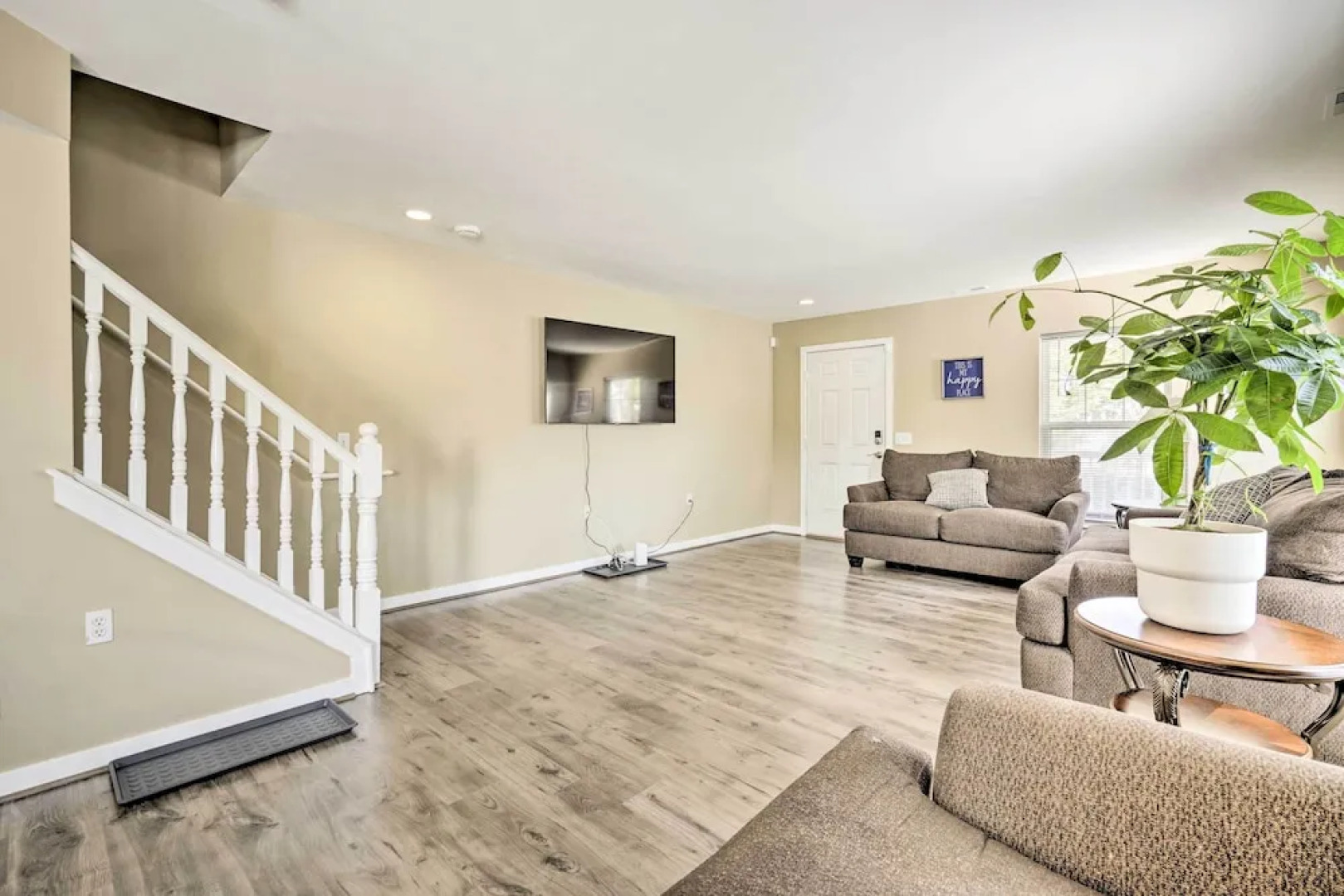 1 Mi to Beach & Casinos: Home in Atlantic City!