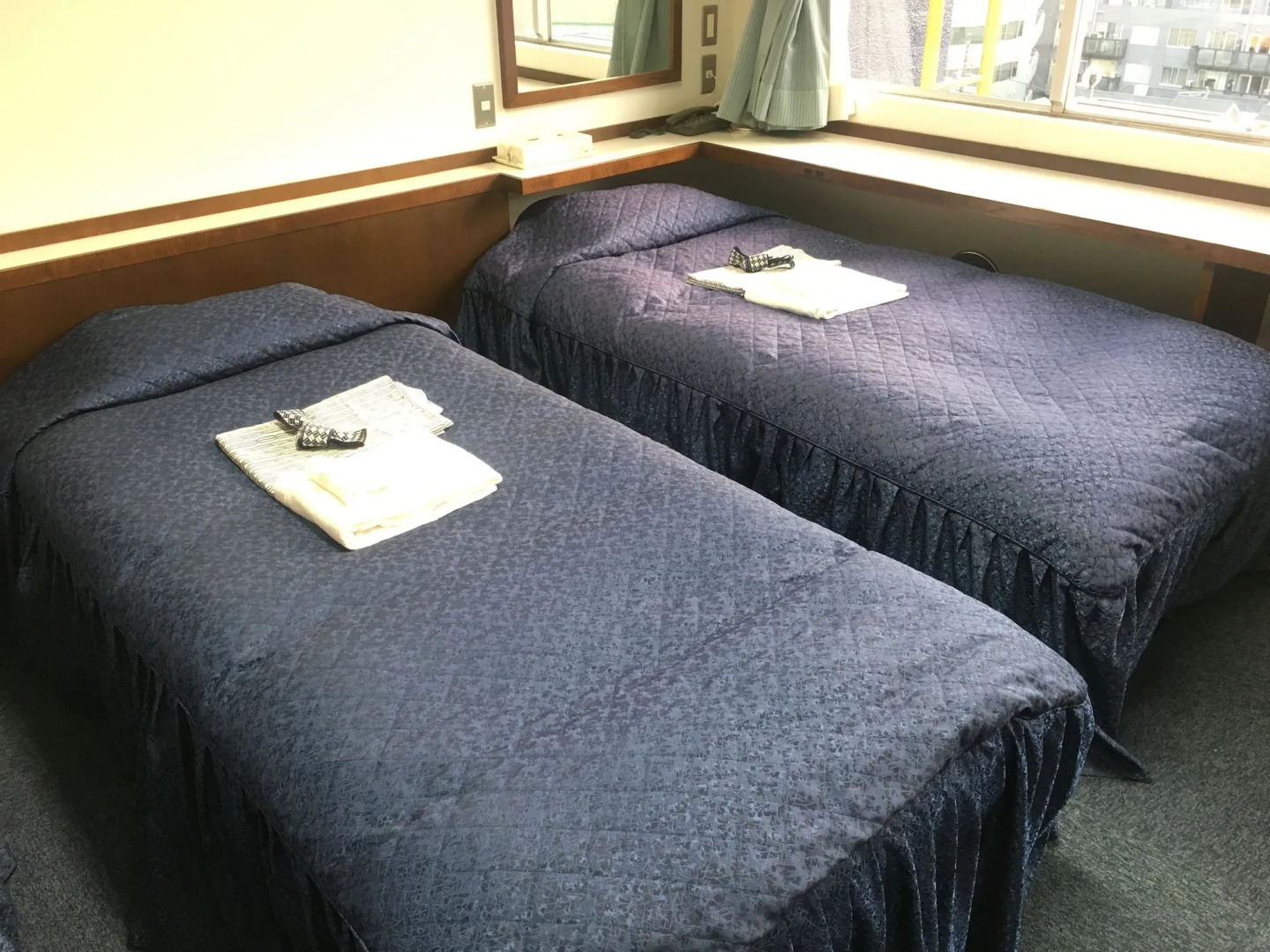 Отель Tokyo Business