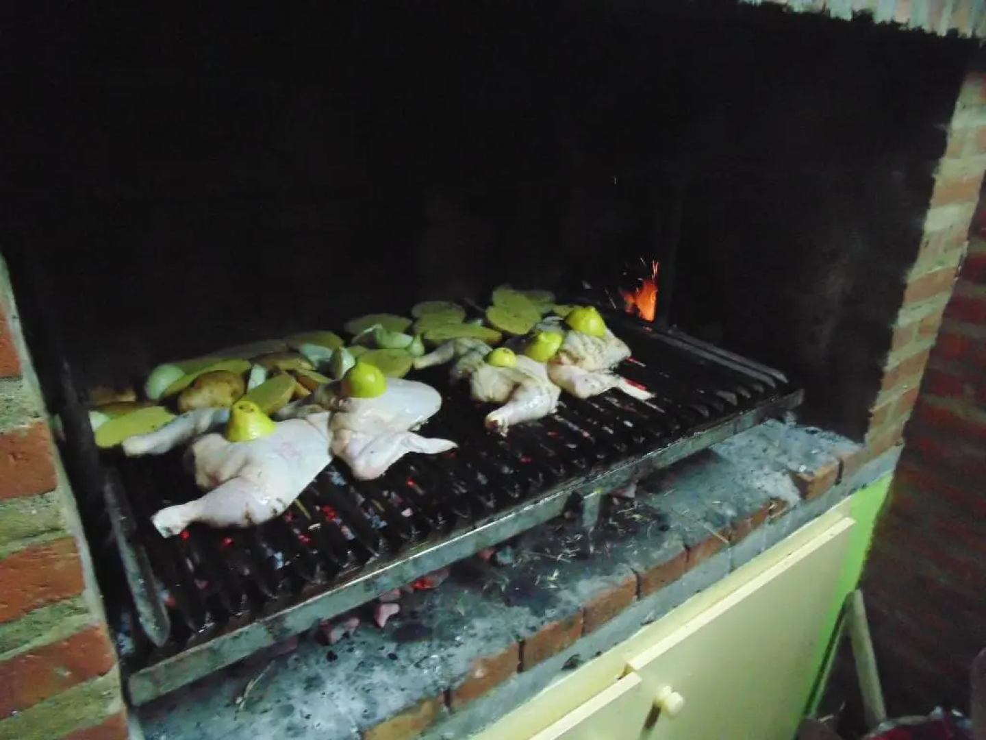 Hostel Aves Del Lago