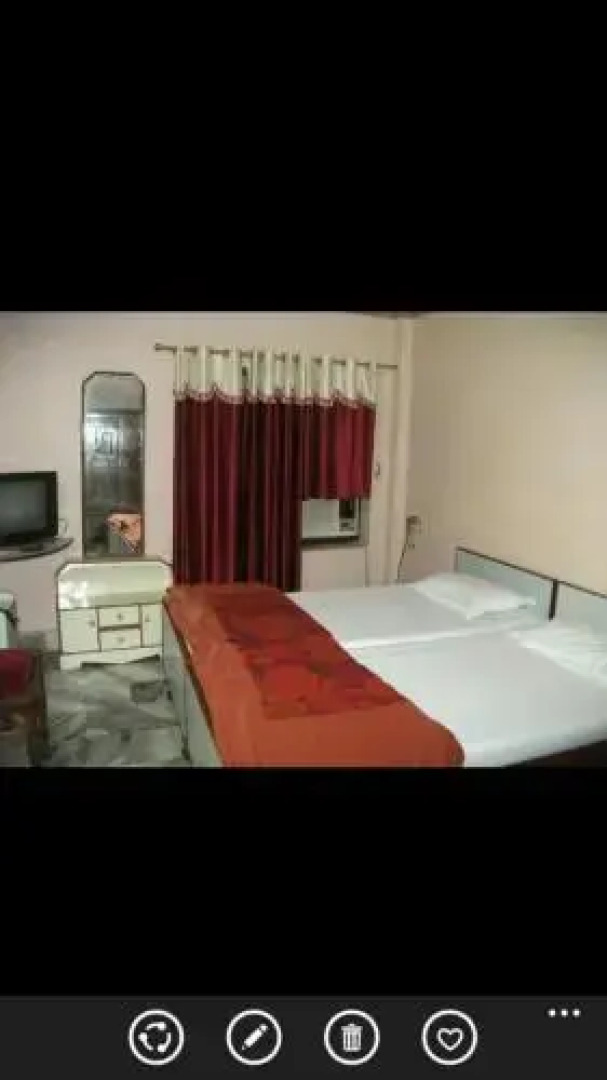 Hotel Saraswati