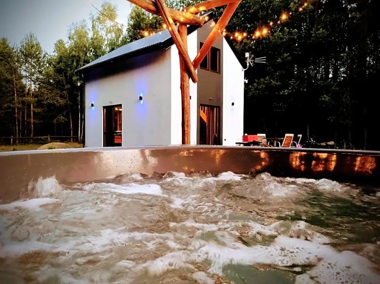 Ranczo W Lesie - Domki Z Jacuzzi