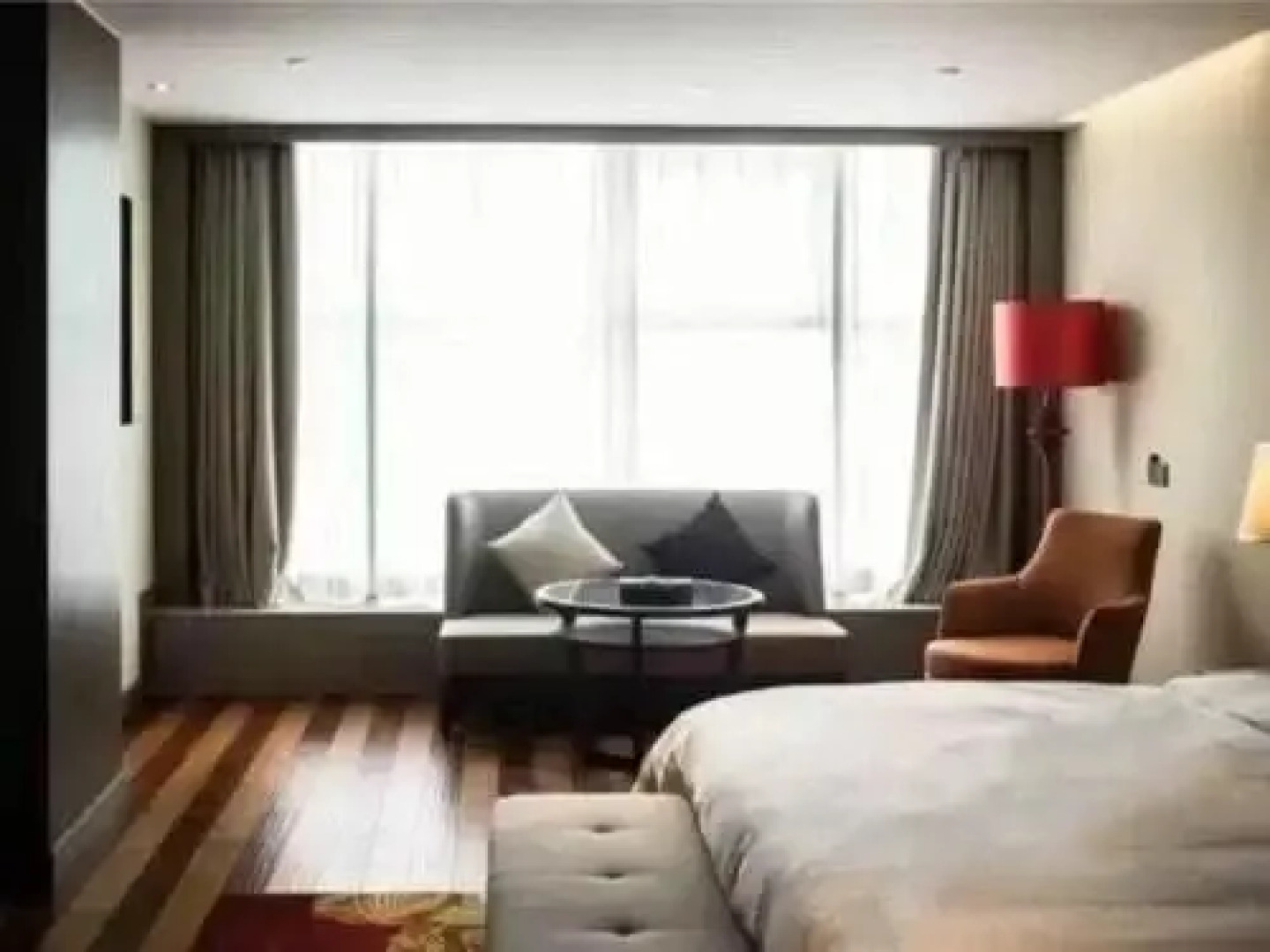 Joya Urumqi East Street