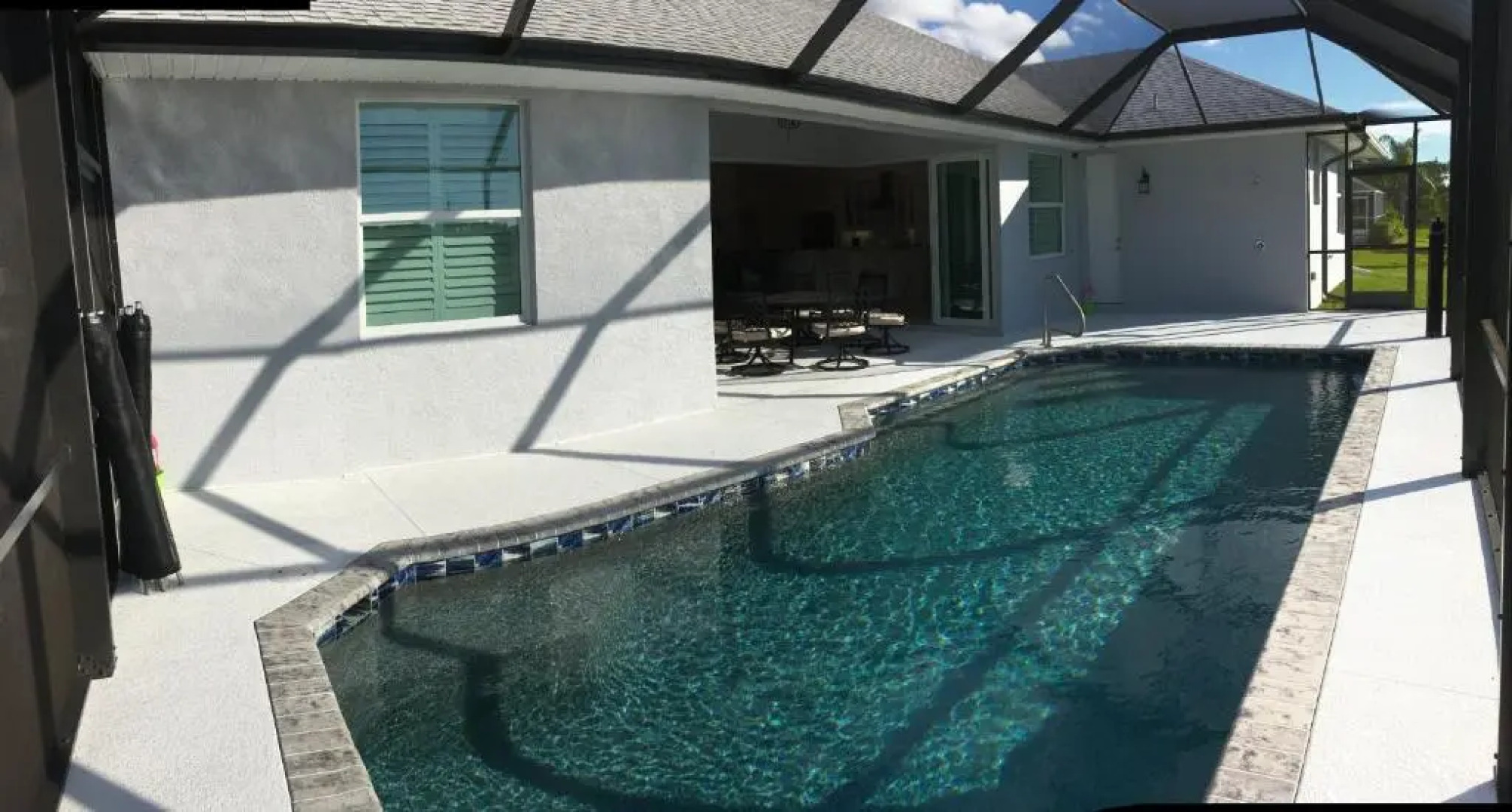 Florida Secret - Private Villa with heated pool - sleeps 8