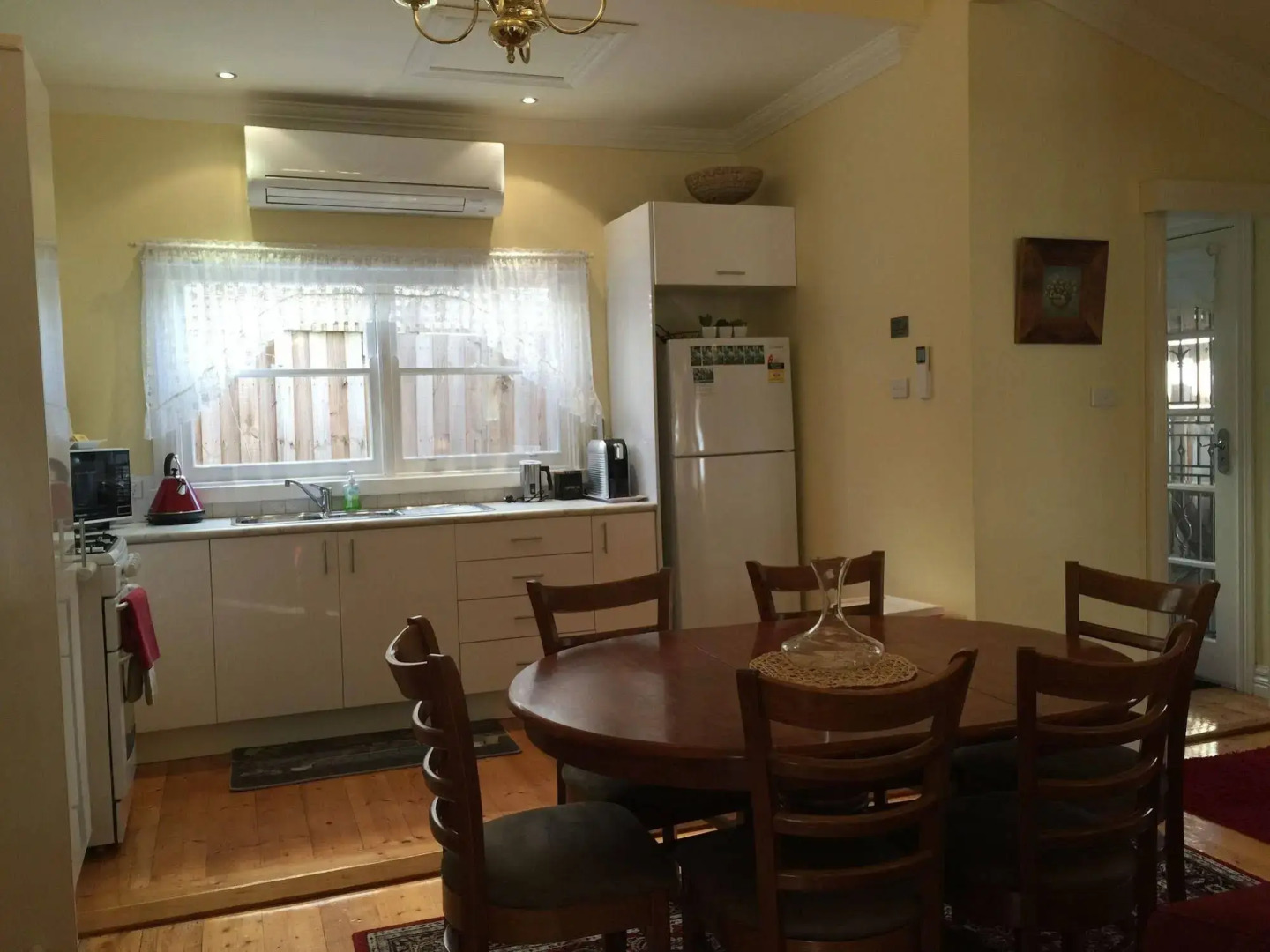 Brentwood Accommodation