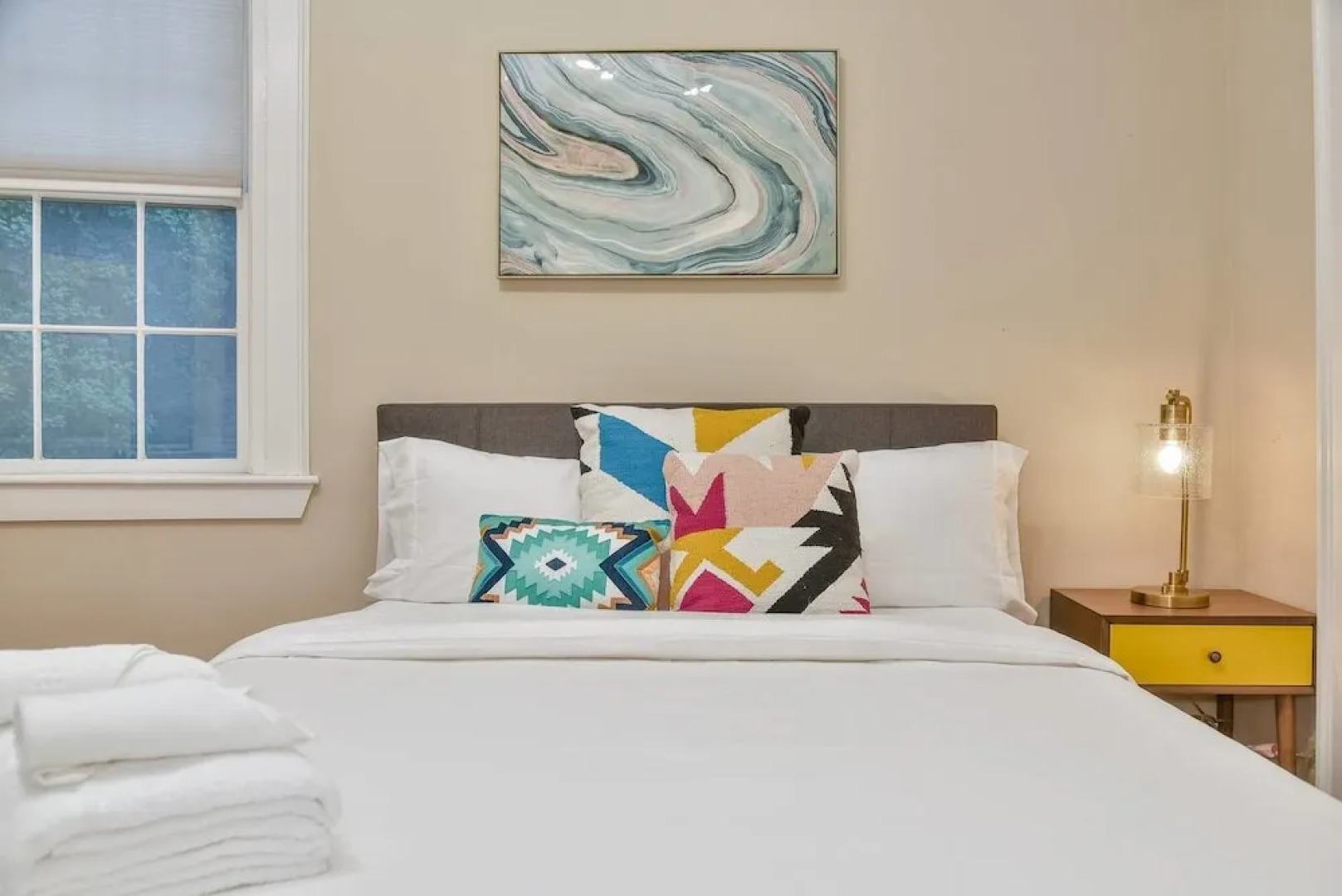 Spacious 1 BR Apt in Beacon Hill by Domio