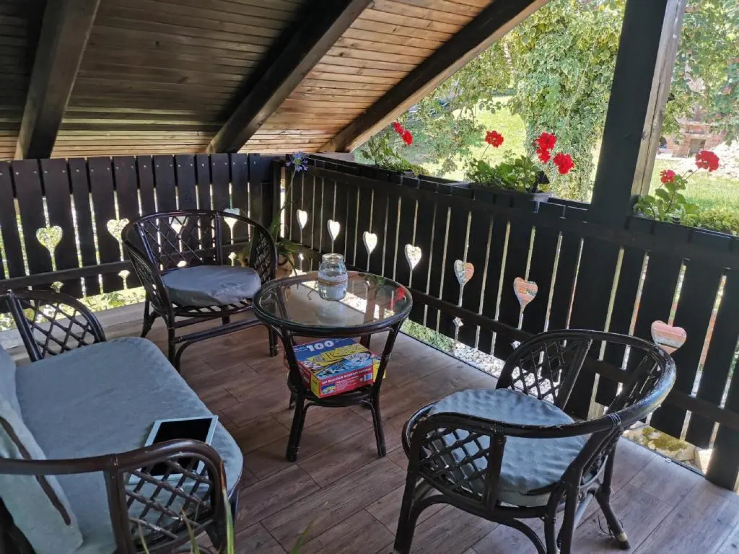 Apartma med vinogradi