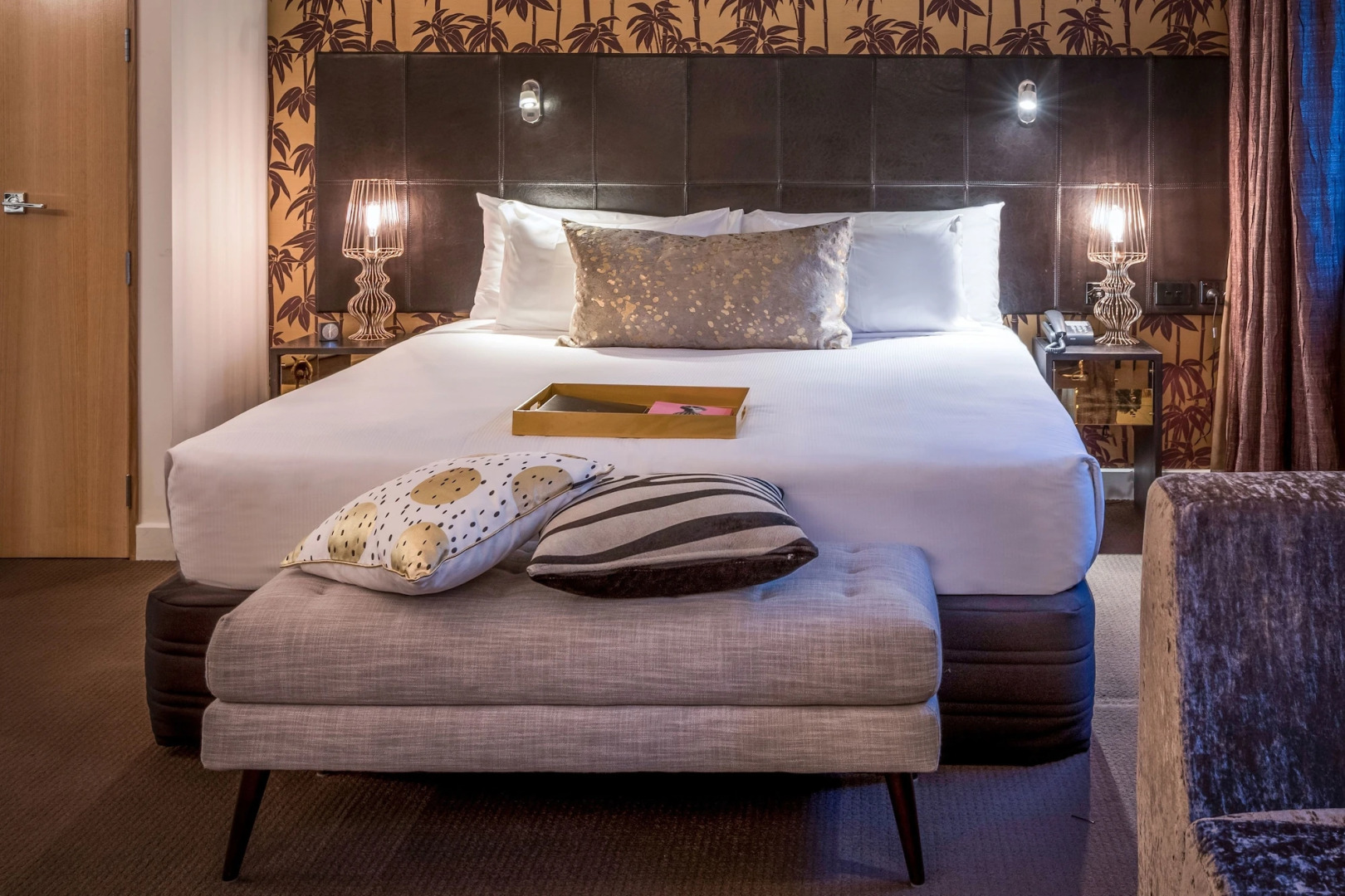 Museum Apartment Hotel, Independent Collection by EVT