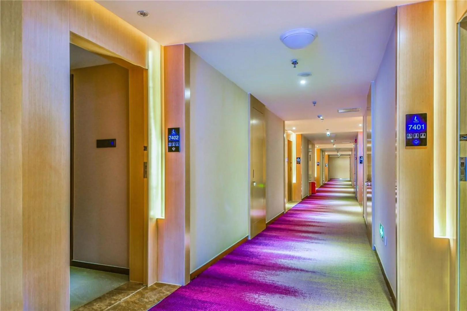 Lavande Hotels Dali Erhai Park