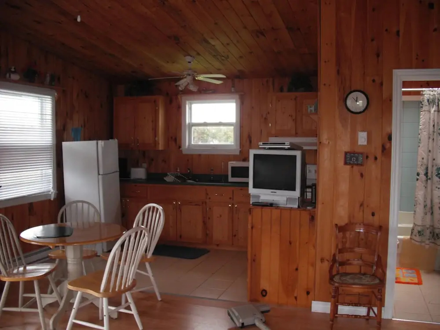 Emily's Oceanside Cottages