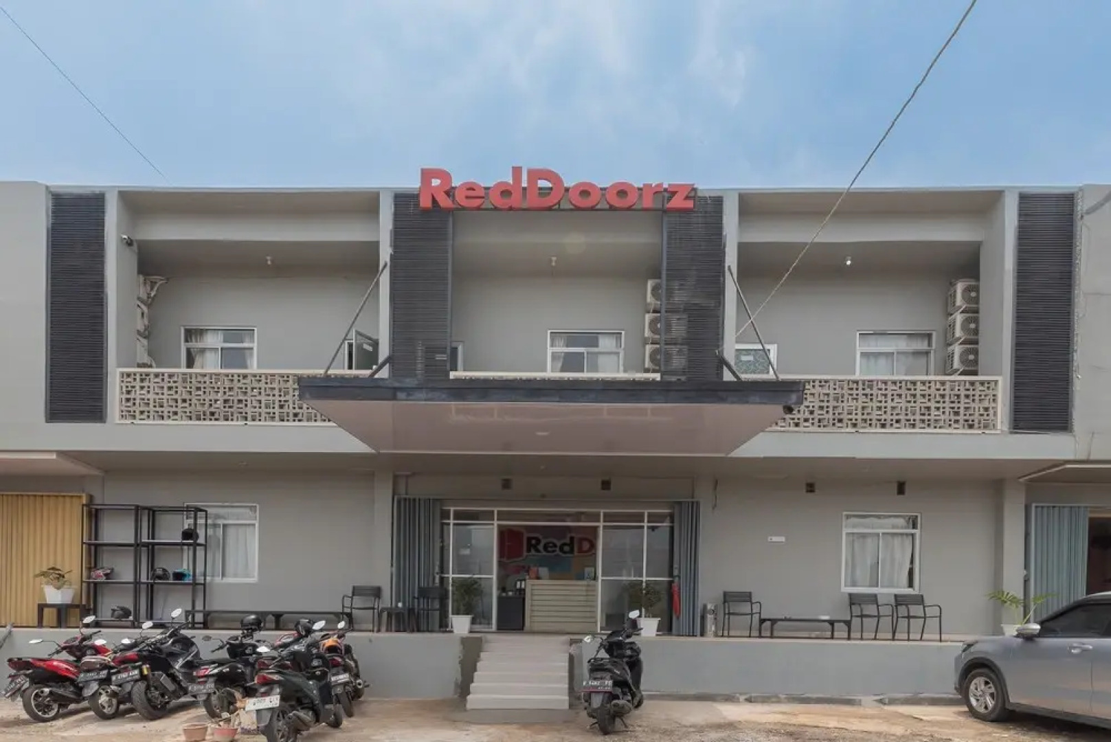 RedDoorz near Exit Toll Sirkuit Sentul