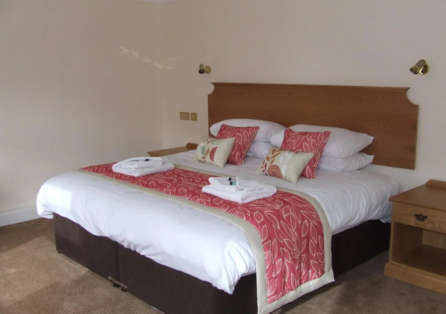 The Boship Lions Farm Hotel