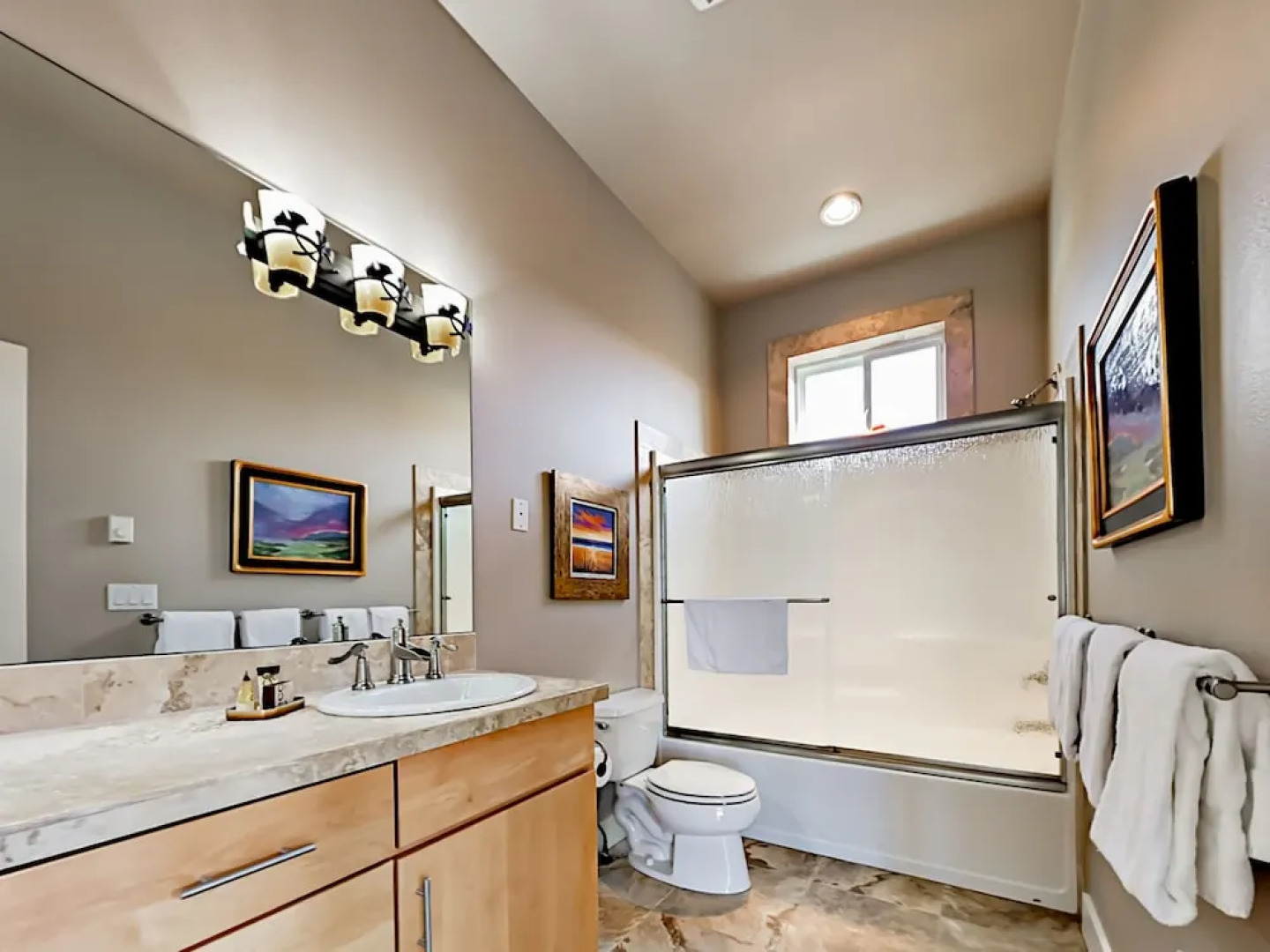 300-310 South Pacific St Townhouse Units, 1, 2 and 3 3 Bedrooms 3.5 Ba