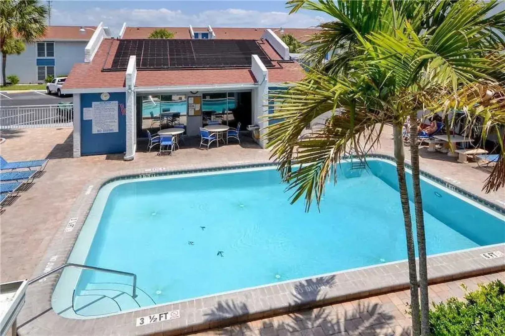Madeira Beach Yacht Club 323E - Two Bedroom Condo