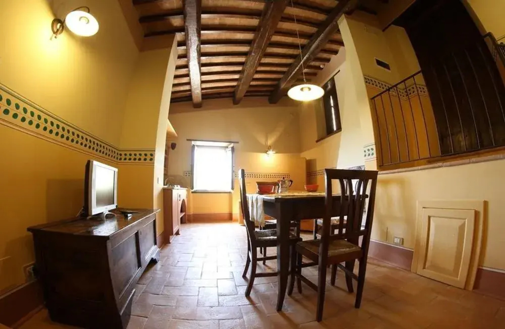 Il Castello Di Campi