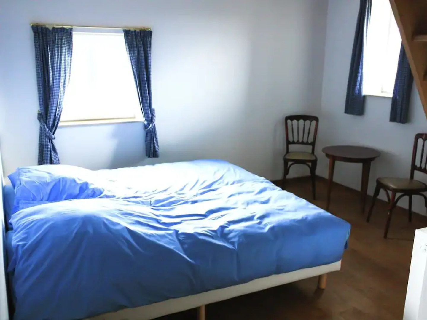 Modern Holiday Home in Gembloux with Meadows Nearby