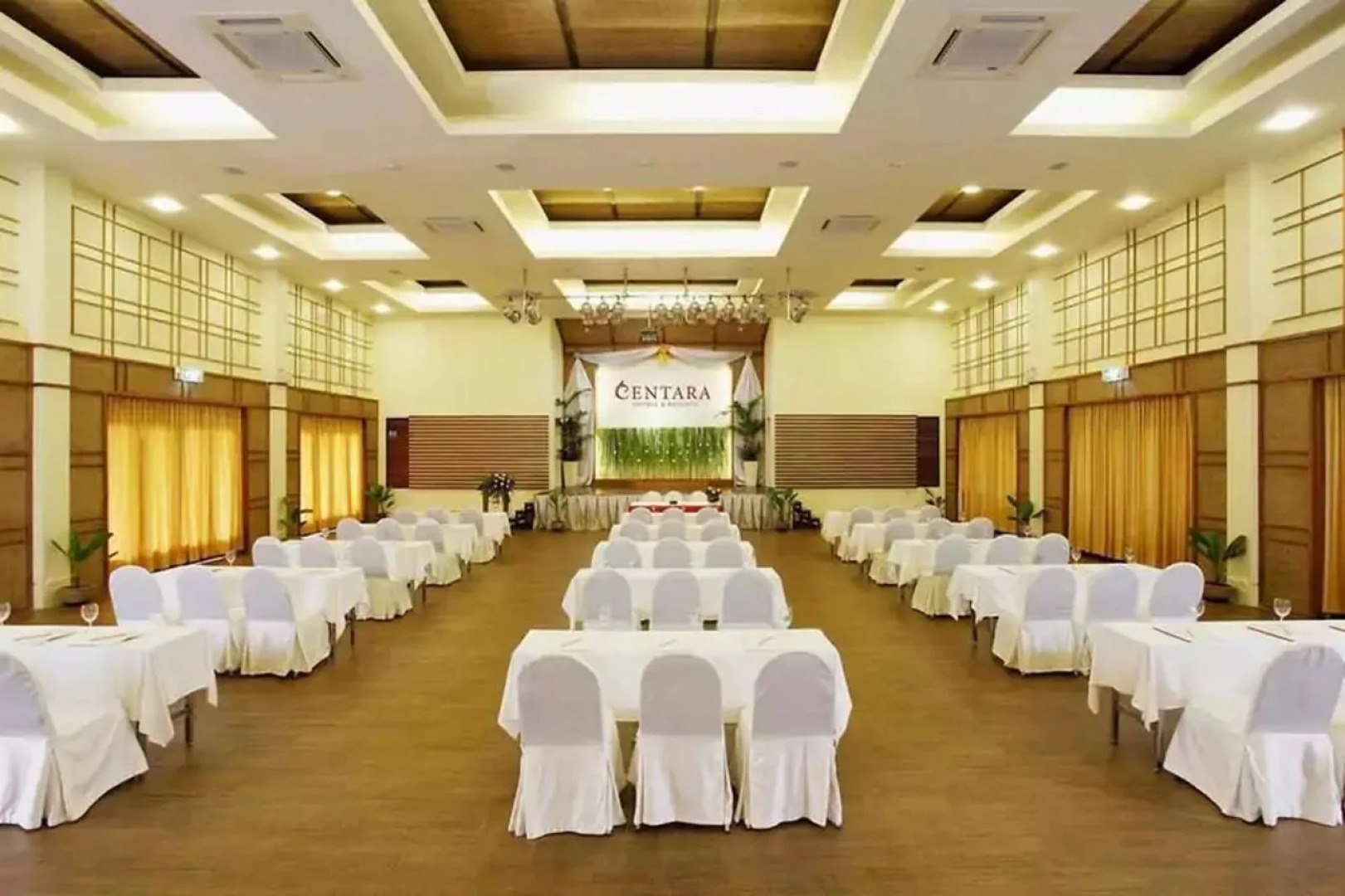 Centara Koh Chang Tropicana Resort