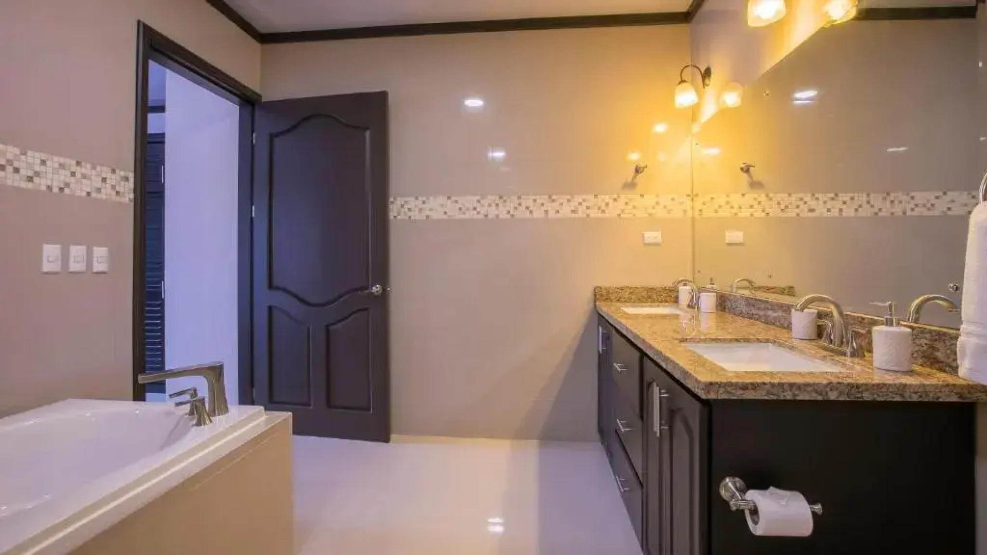 Serenity Rainforest Condos